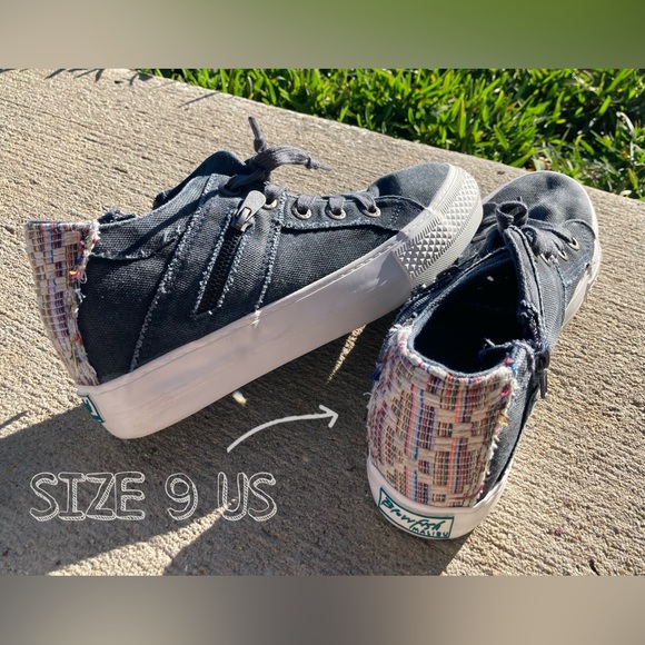 Blowfish Malibu Denim Lace Up Ankle Sneakers - Picture 1 of 2